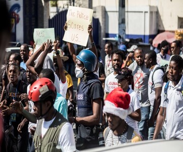 Des journalistes brutalement agressés par des agents de la BOID à Lalue